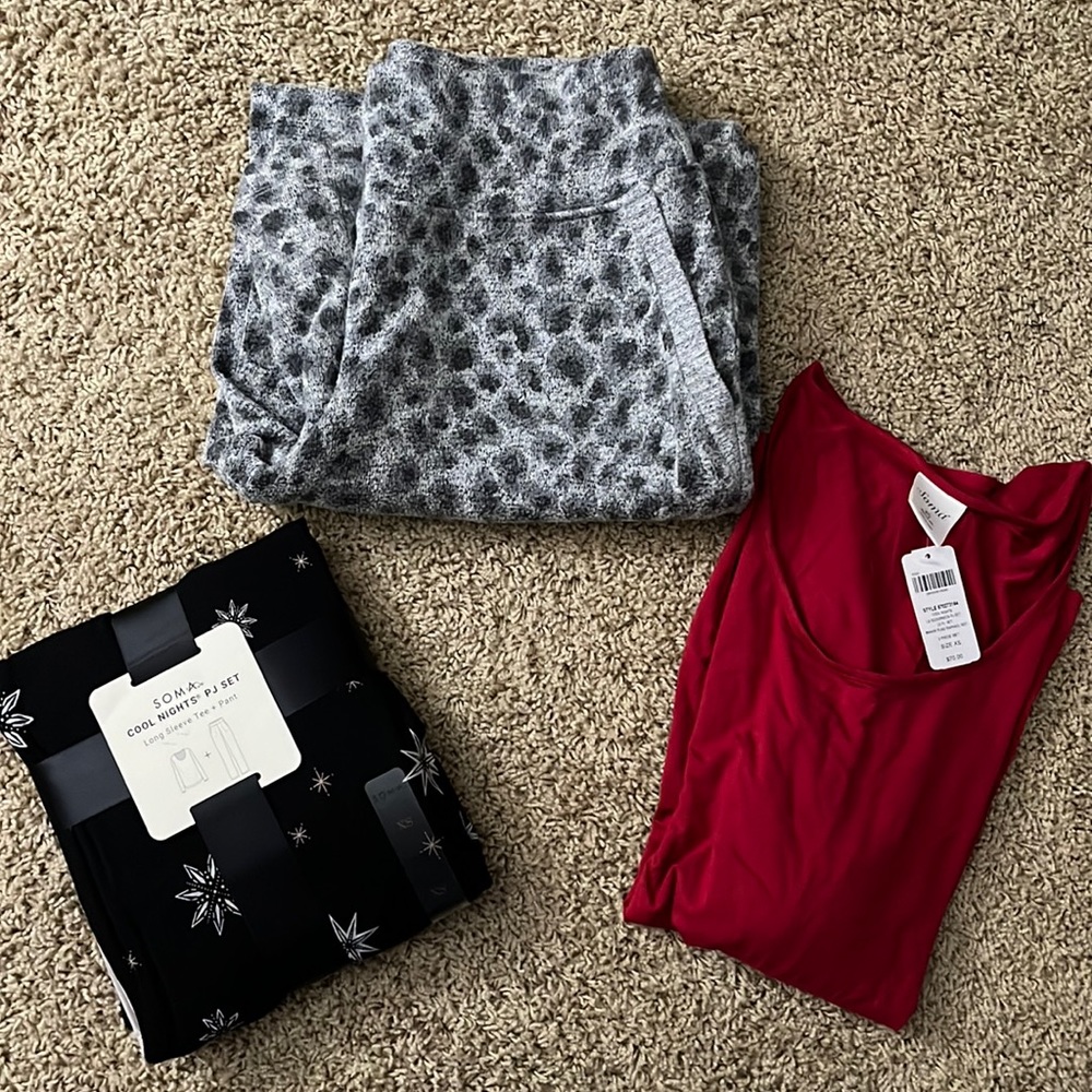 2 pairs of Soma pajamas